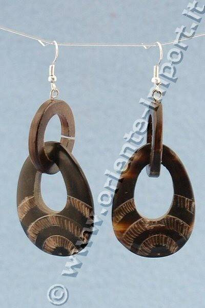 ORECCHINI IN CORNO 2 ANELLI.ALTEZZA 6CM . b