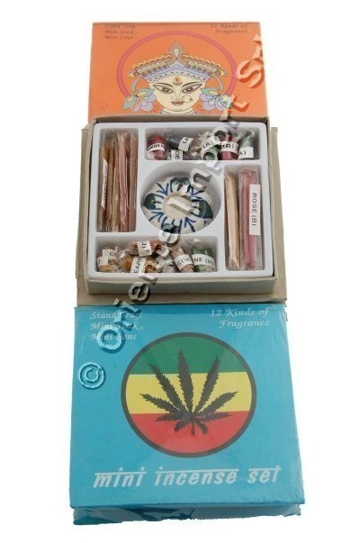 SET MINI STICK E CONI CON 12 PROFUMAZIONI ASSORTIT SET MINI STICK E CONI CON 12 PROFUMAZIONI ASSORTIT