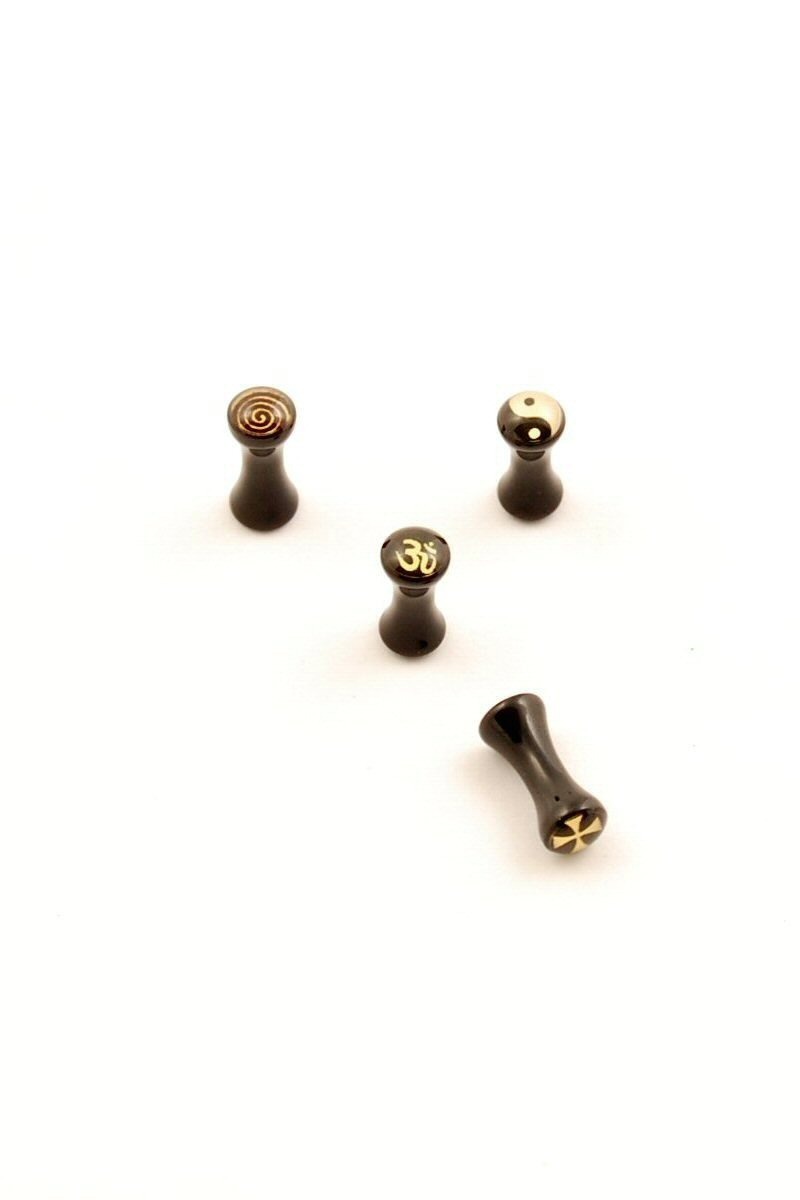 PIERCING, ALLARGATORI IN ACRILICO PLUG SVASATI CON PIERCING, ALLARGATORI IN ACRILICO PLUG SVASATI CON