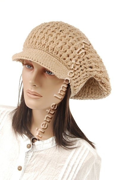 BERRETTO IN LANA CON FRONTINO RASTA MAN GRANDE. b BERRETTO IN LANA CON FRONTINO RASTA MAN GRANDE. b