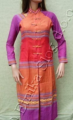 VESTITO TRADIZIONALE VIETNAMITA (AO DAI) CON MANIC VESTITO TRADIZIONALE VIETNAMITA (AO DAI) CON MANIC
