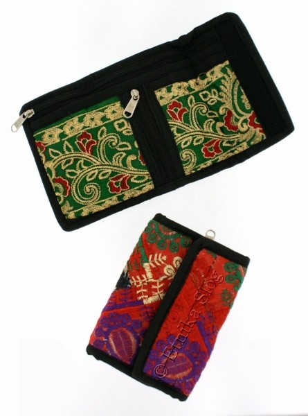 PORTAFOGLIO IN COTONE CON MOTIVI&nbsp; RICAMATI FILO OR