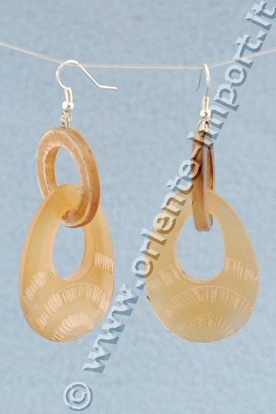 ORECCHINI IN CORNO 2 ANELLI.ALTEZZA 6CM . b