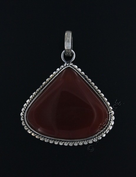 PENDENTE IN ARGENTO CON PIETRA PREZIOSA.ALTE