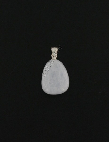 PENDENTE IN PIETRA DURA CON GANCETTO IN ARGENTO.b