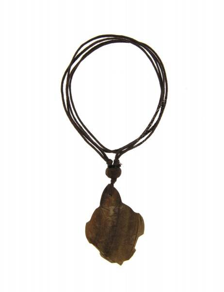 BIGIOTTERIA COLLANA INDONESIANA&nbsp;CON PENDENTE IN LE