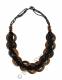 COLLANA IN FILI DI&nbsp;PERLINI CON&nbsp;DISCHI&nbsp;IN LEGNO, CH