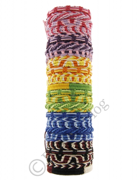 BRACCIALETTO IN&nbsp;COTONE/CUOIO E MATERIALI MISTI.br