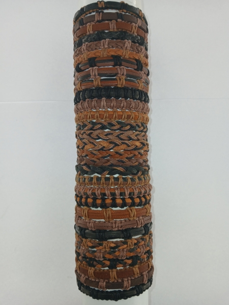 BRACCIALETTO IN&nbsp;COTONE/CUOIO E MATERIALI MISTI.br