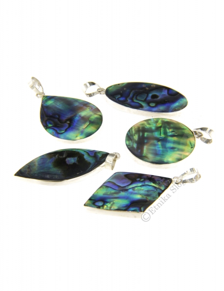 PENDENTE IN ARGENTO CON CONCHIGLIA DI ABALONE.br