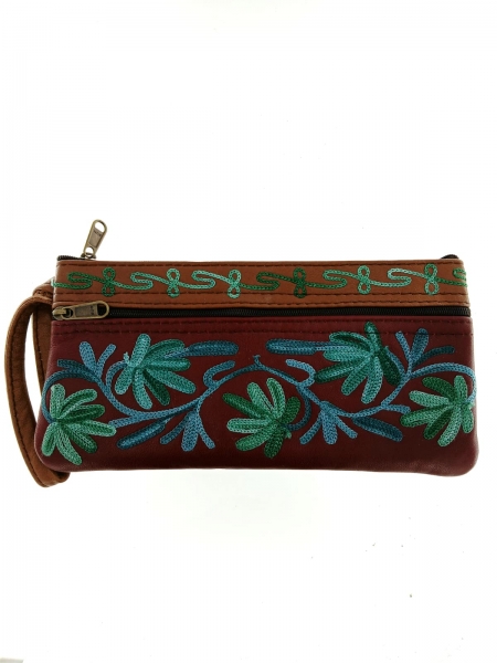 ASTUCCIO/POCHETTE CON LACCIO IN PELLE RICAMATAbr