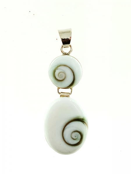 PENDENTE&nbsp;IN ARGENTO&nbsp;CON CONCHIGLIA OCCHIO DI SHIVA