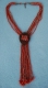 COLLANA LUNGA CON PERLINE E PENDENTE IN CORNObr /