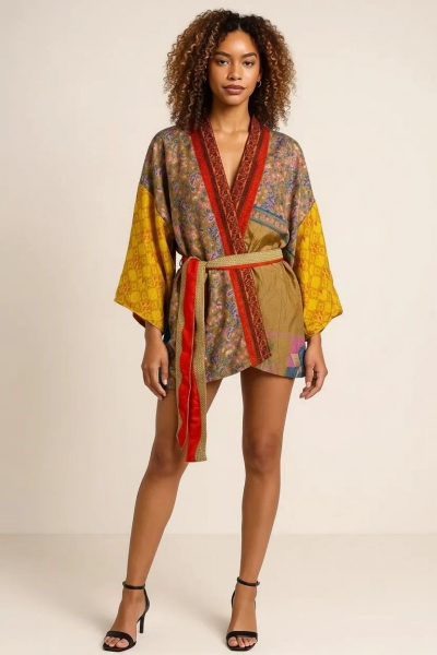 KIMONO&nbsp;CORTO&nbsp;IN MISTOSETA INDIANA, PATCHWORK CON C