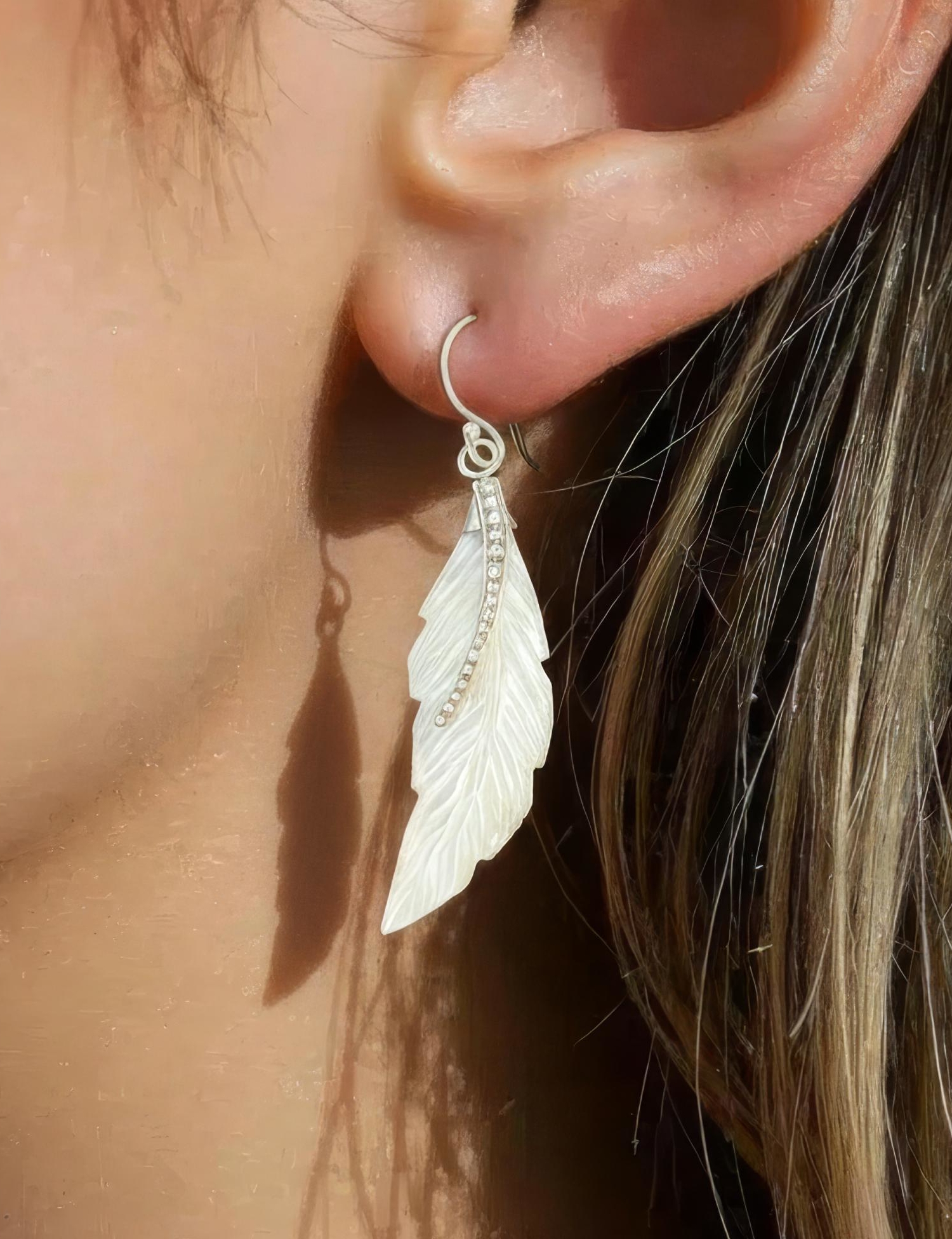 ORECCHINI IN ARGENTO CON MADREPERLA BIANCOmi ORECCHINI IN ARGENTO CON MADREPERLA BIANCOmi