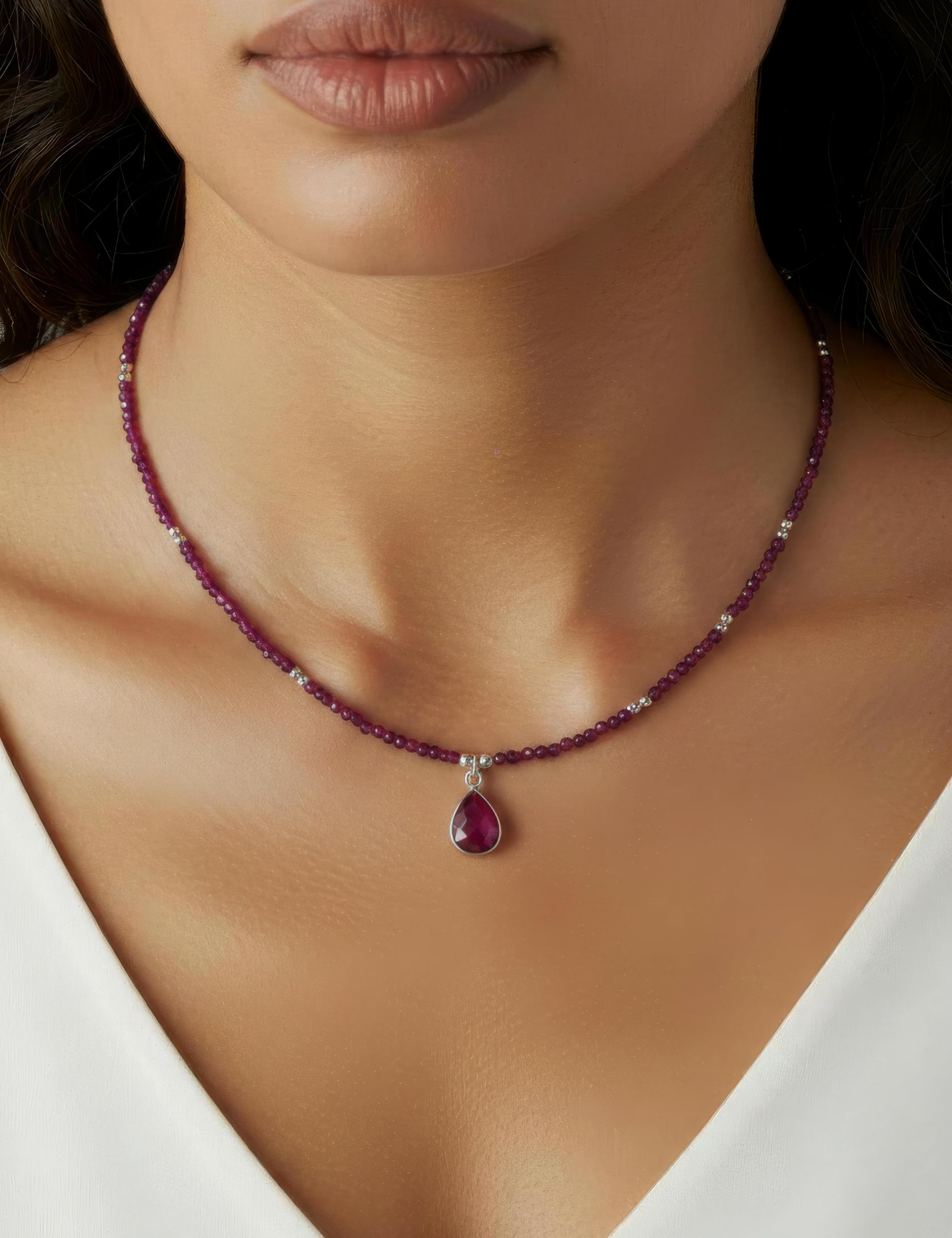COLLANA IN ARGENTO E PIETRA DURA CON PENDENTE str COLLANA IN ARGENTO E PIETRA DURA CON PENDENTE str