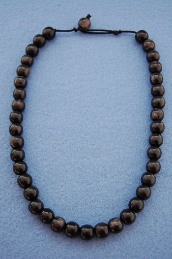 ,COLLANA PICCOLA IN CORNO A SFERE DIAM 1,,3 CM,, REGO ,COLLANA PICCOLA IN CORNO A SFERE DIAM 1,,3 CM,, REGO