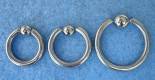 PIERCING METALLO CERCHIO GRANDE CON PALLINA. br /