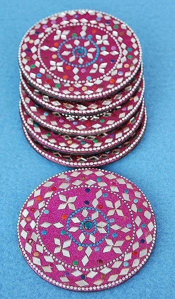 SOTTOBICCHIERE IN RESINA CON BRILLANTINI, SPECCHIE SOTTOBICCHIERE IN RESINA CON BRILLANTINI, SPECCHIE
