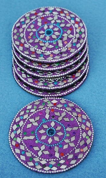 SOTTOBICCHIERE IN RESINA CON BRILLANTINI, SPECCHIE SOTTOBICCHIERE IN RESINA CON BRILLANTINI, SPECCHIE